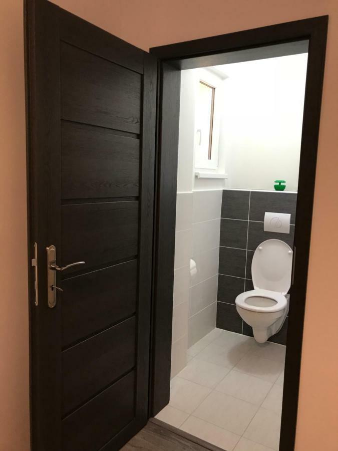 Royal Apartment Karlsbad Exteriör bild